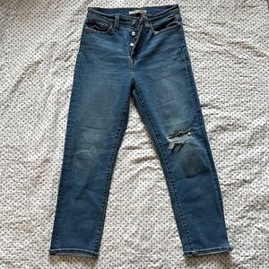 Levi’s Wedgie Straight Ankle Jeans – Stretchy, Broken-In & Booty-Flattering 🍑